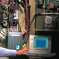 在線式電能質(zhì)量監(jiān)測(cè)儀